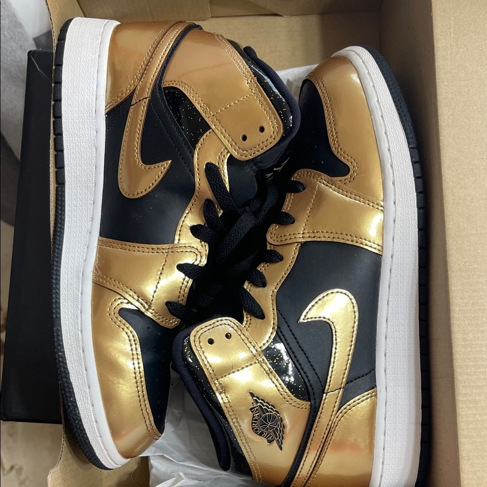 Nike Women's Black and Gold Jordan 1 Athletic Shoes